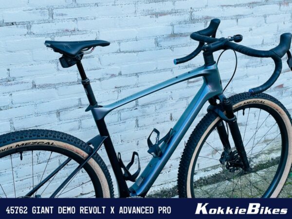 GIANT DEMO: Revolt X Advanced Pro - Reverb xplr DKB24, Airglow/BlackCurrant - Afbeelding 5