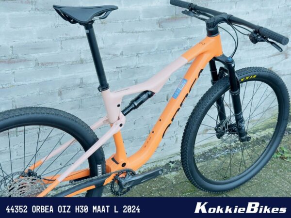 Orbea Oiz H30 DKB24, Apricot Orange-Limestone Beige - Afbeelding 5