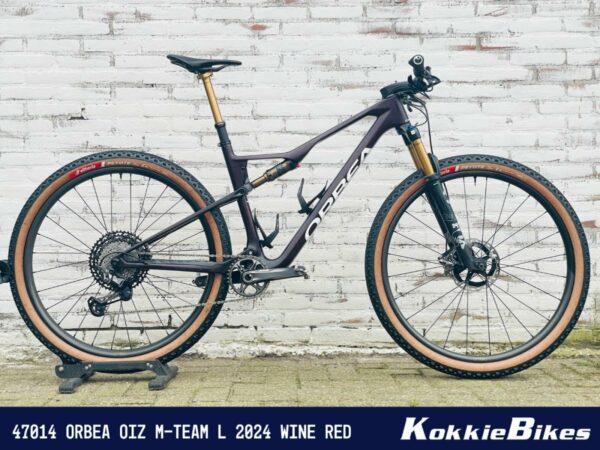 Orbea OIZ M-TEAM XTR DEMO WINE RED CARBON VIEW L 2024