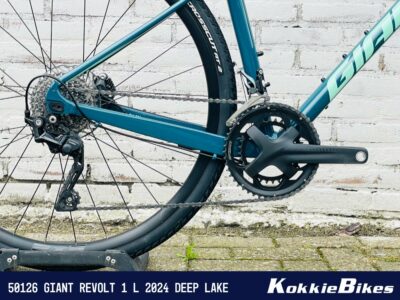 Giant revolt 1 Deep Lake L 2024 - Afbeelding 2