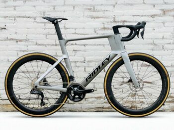 Ridley Noah 3.0 Shimano 105 DI2 Fulcrum 58 wind AC2 NH301As 58cm L 2025